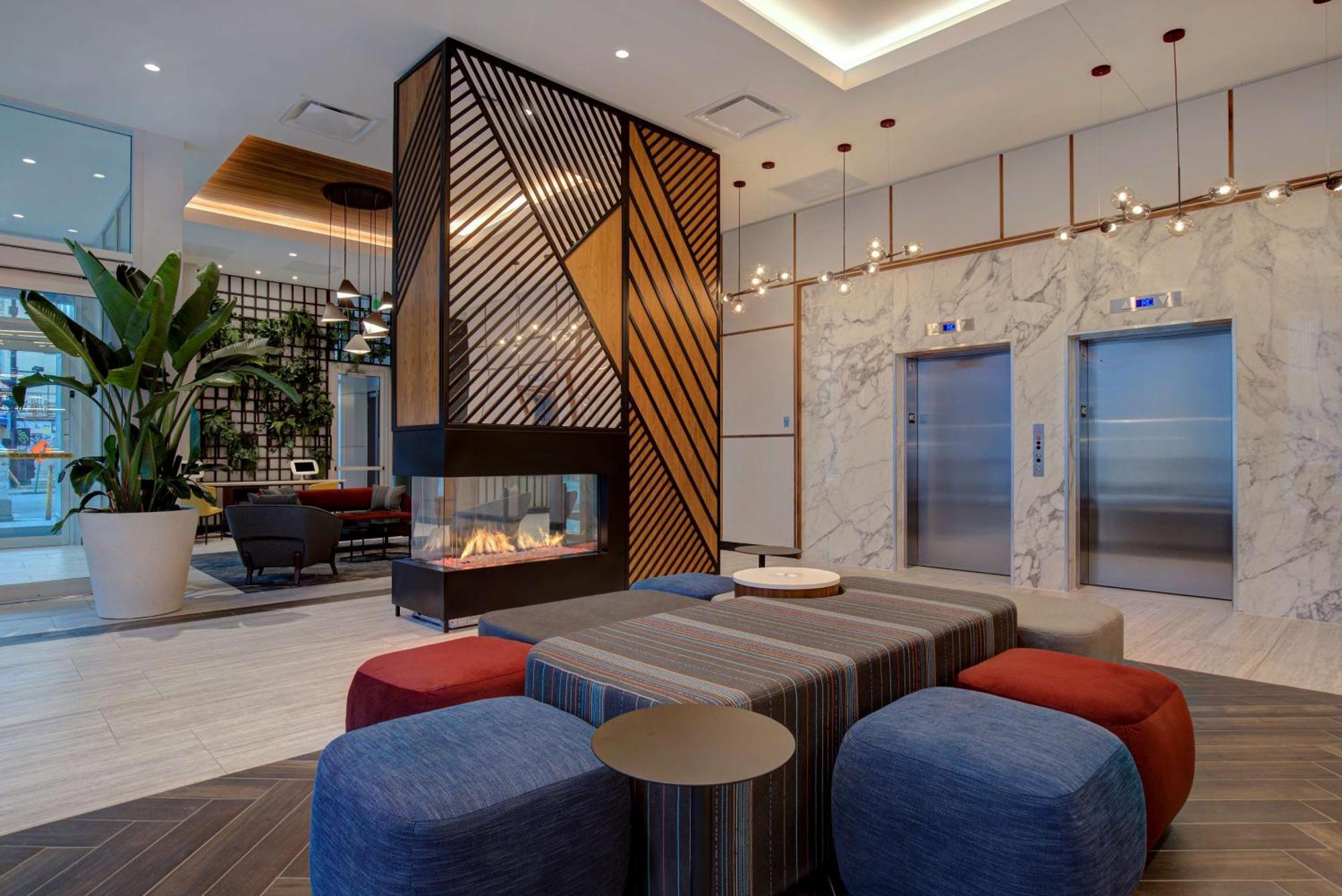 Homewood Suites By Hilton Montreal Downtown Exterior foto